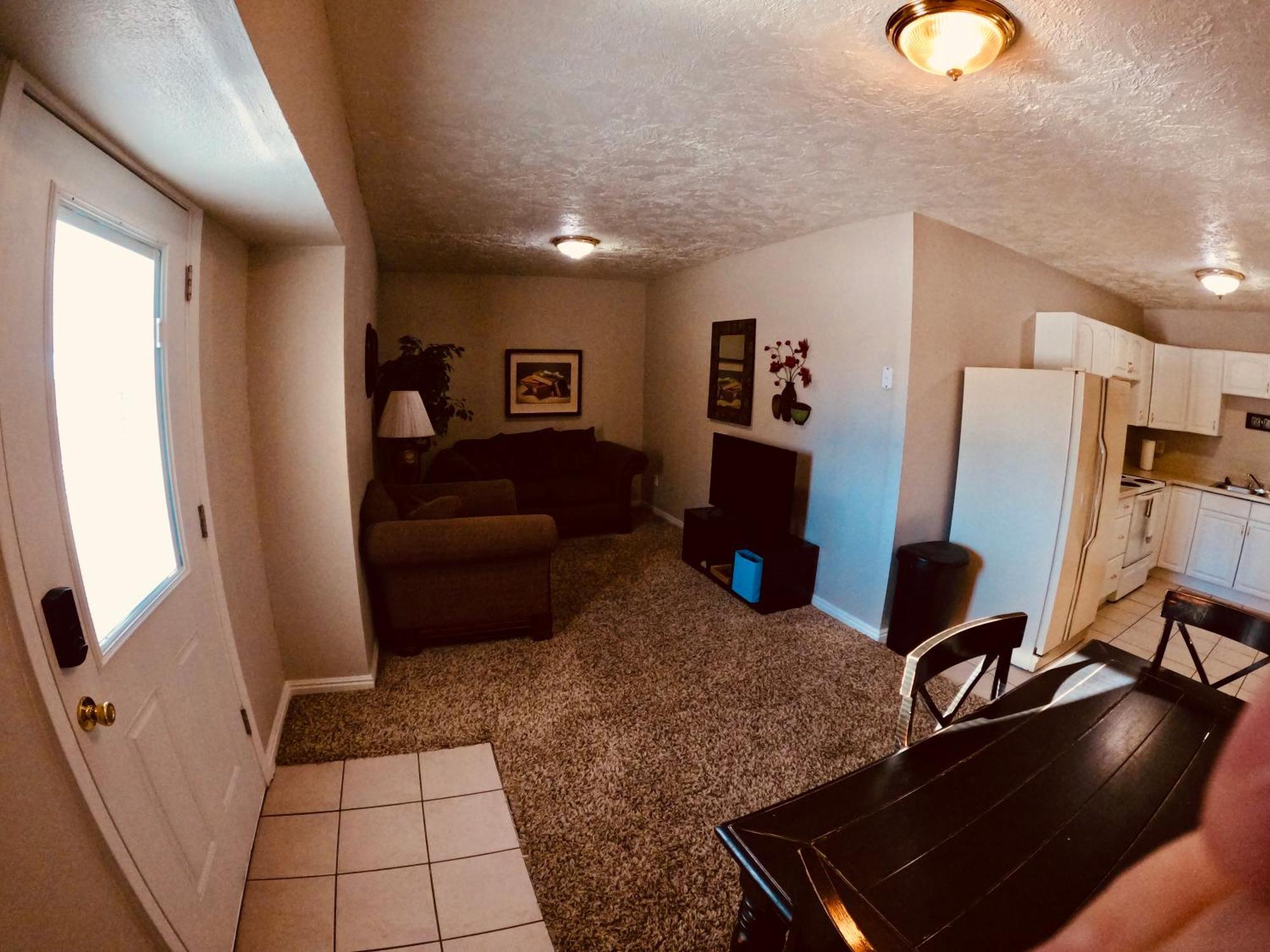 Iona Mercantile Bnb Rigby Екстериор снимка