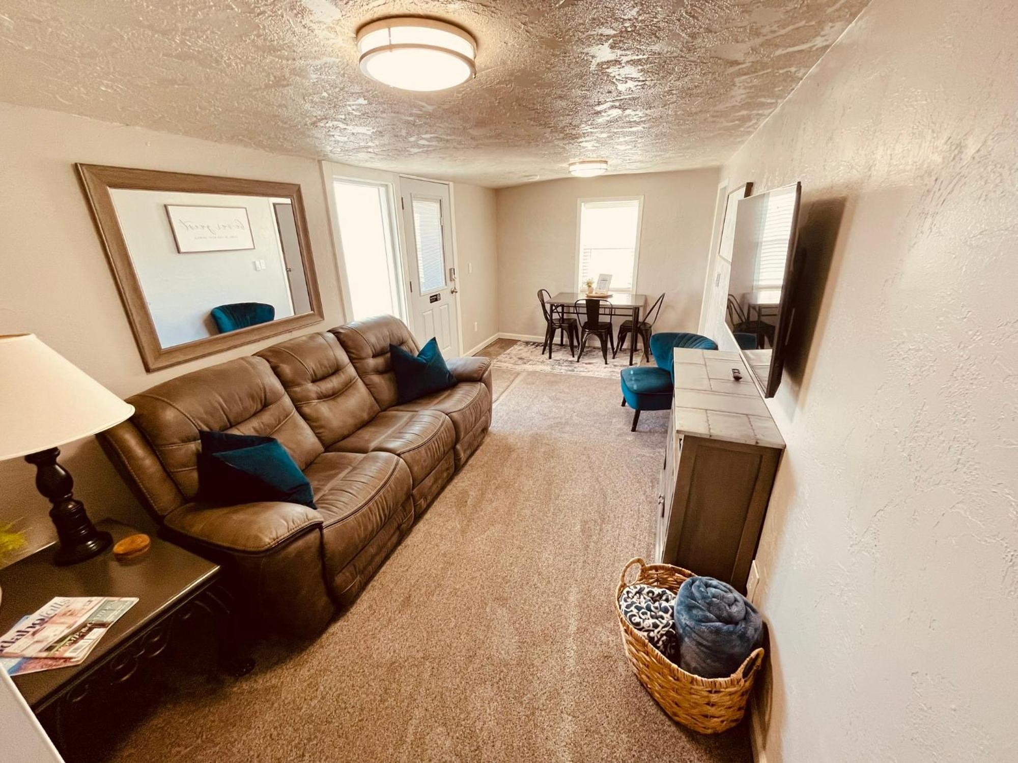 Iona Mercantile Bnb Rigby Екстериор снимка