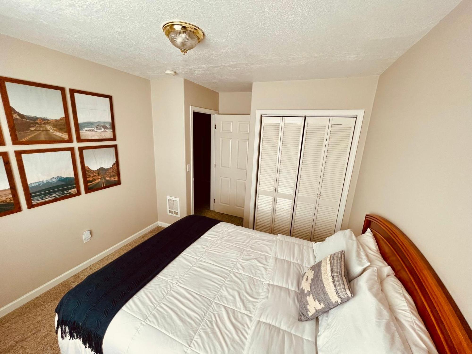 Iona Mercantile Bnb Rigby Екстериор снимка