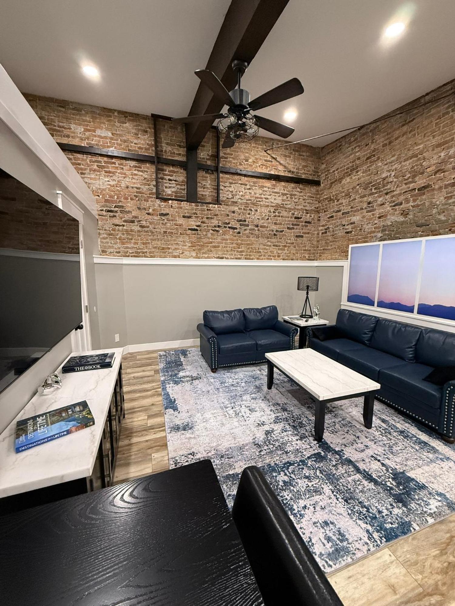 Iona Mercantile Bnb Rigby Екстериор снимка