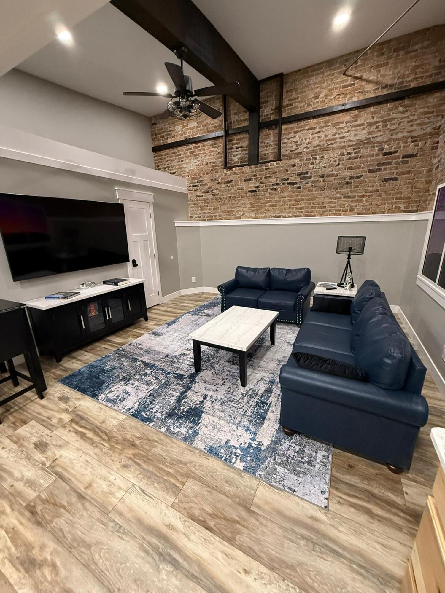 Iona Mercantile Bnb Rigby Екстериор снимка